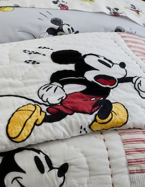 Colcha Disney