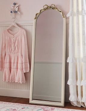 Espejo arco Pottery Barn Kids Love Shack Fancy