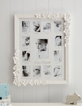 Portarretrato Pottery Barn Kids Hydrangea First Year de metal para 13 fotos