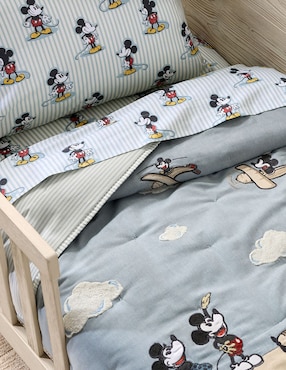 Colcha Mickey Clouds