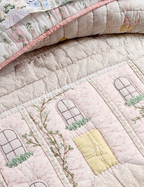 Colcha Dollhouse