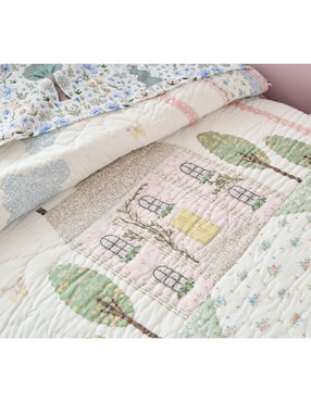 Colcha Dollhouse