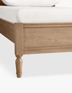 Cama Aubrey de madera matrimonial