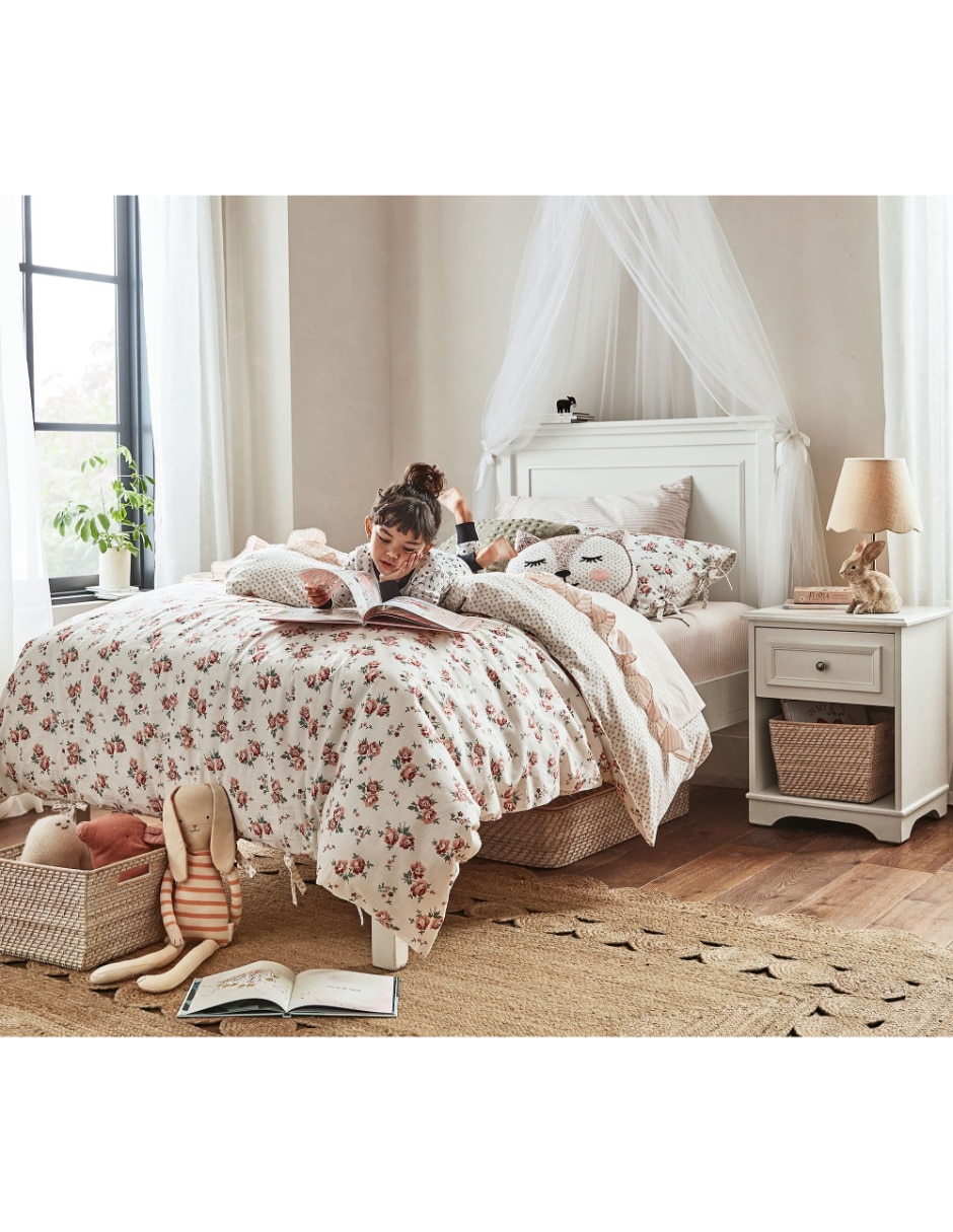 Cama Fillmore de madera matrimonial