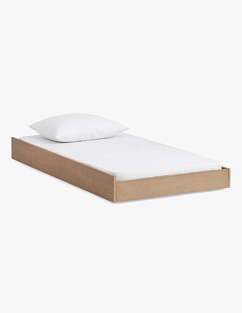 Cama baja Charlie de madera individual