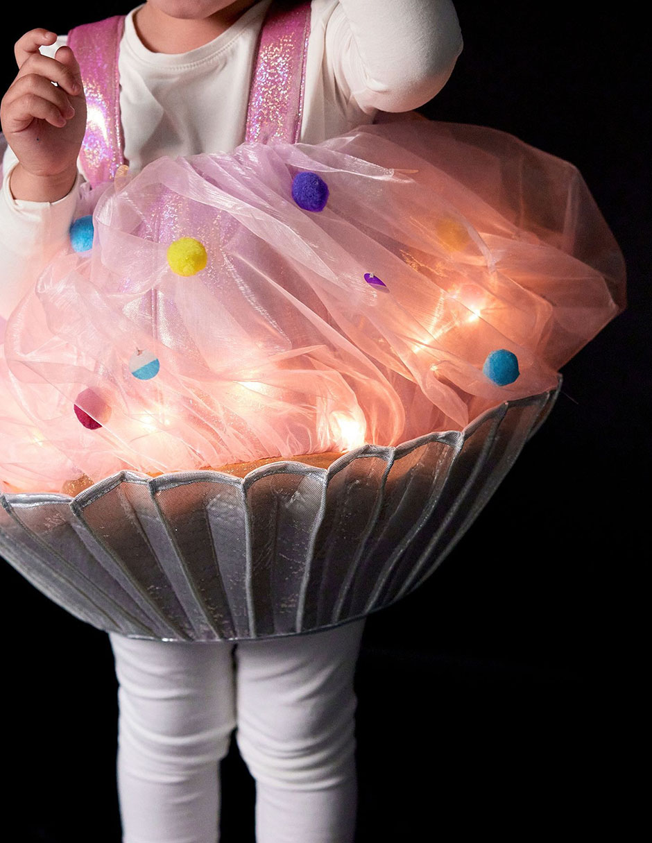 Disfraz Pottery Barn Kids de cupcake para niña