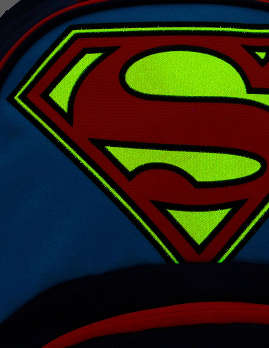 Mochila escolar Mackenzie Superman para niño 4