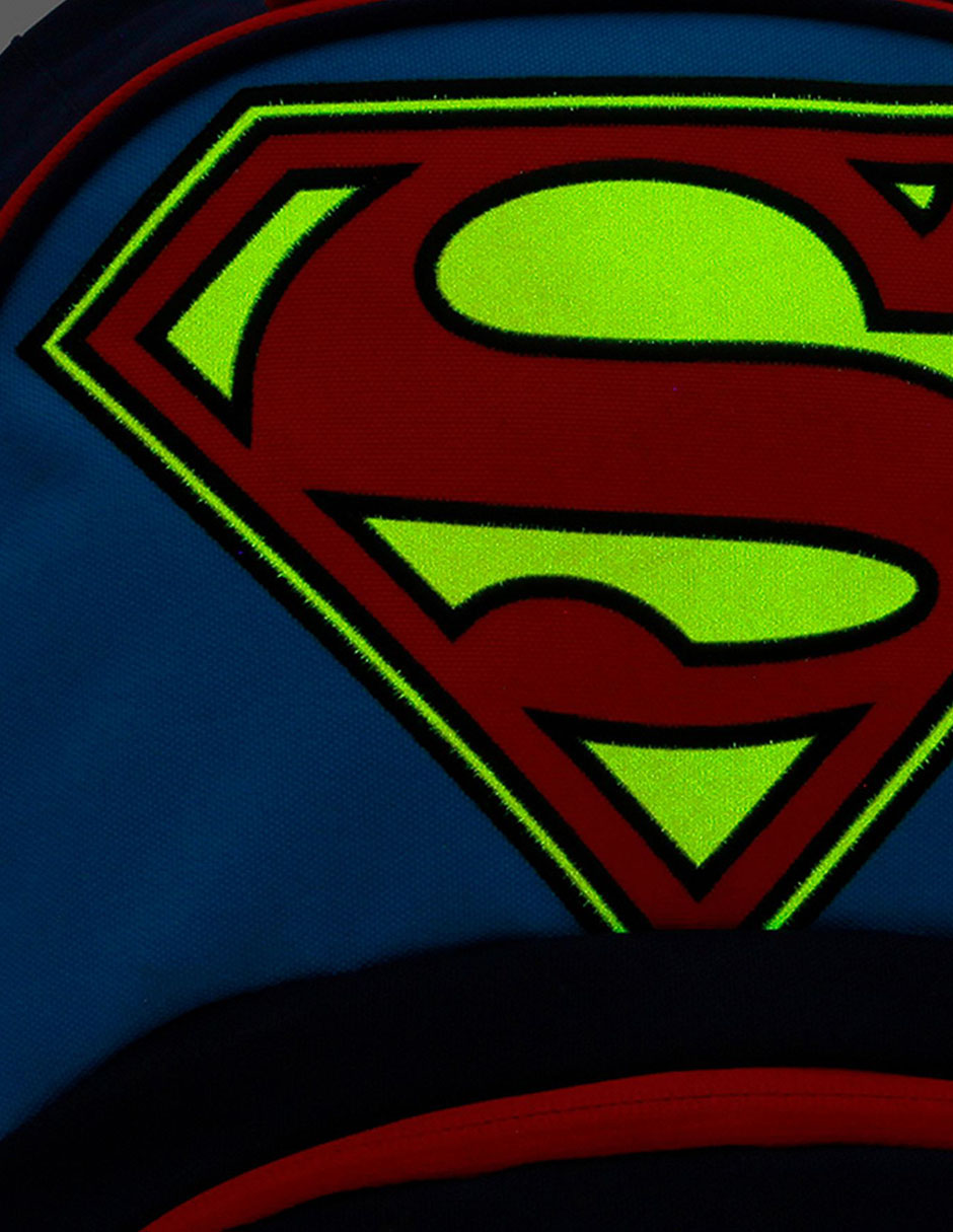 Mochila escolar Mackenzie Superman para niño 4