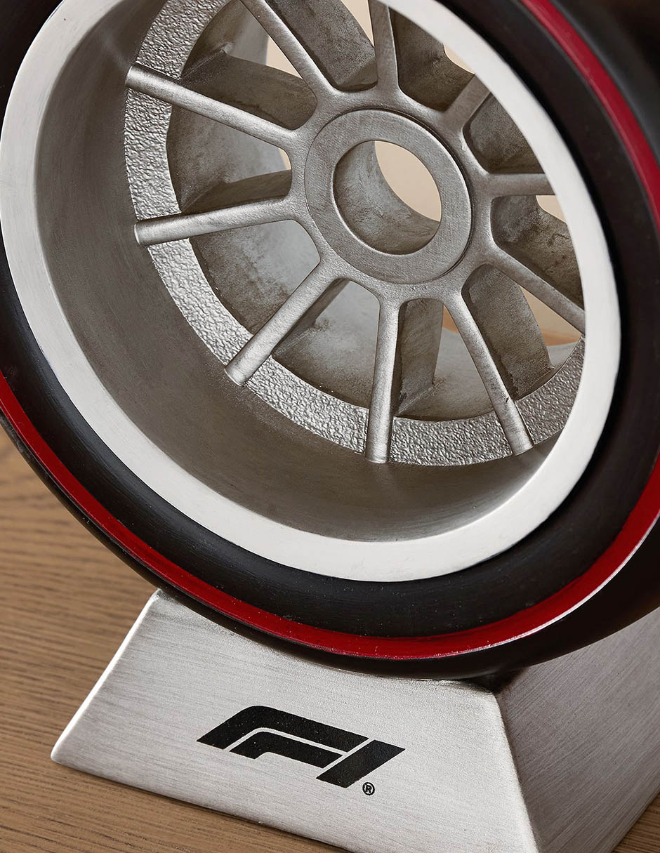 Lámpara de mesa led Formula 1 3