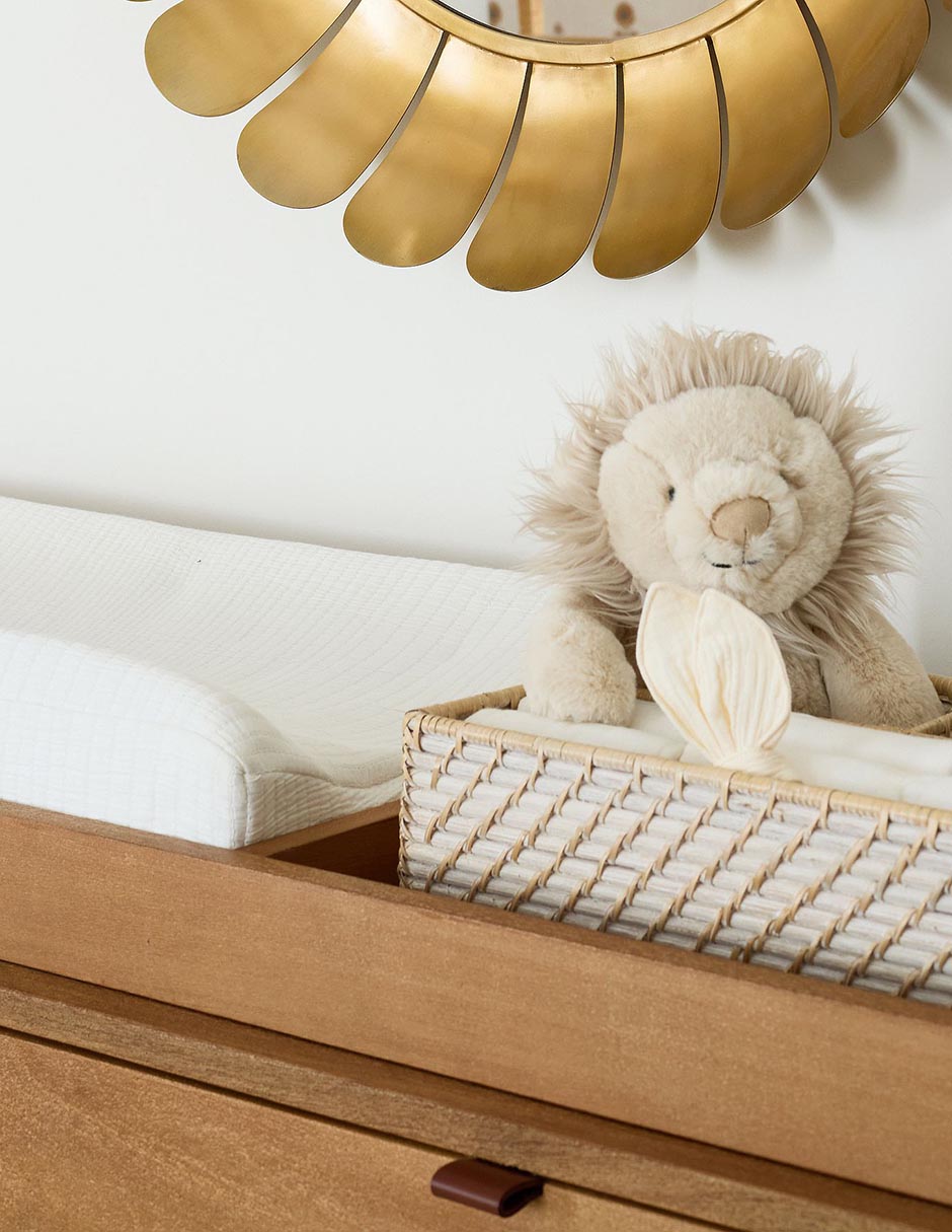 Cambiador Nash de madera unisex 5