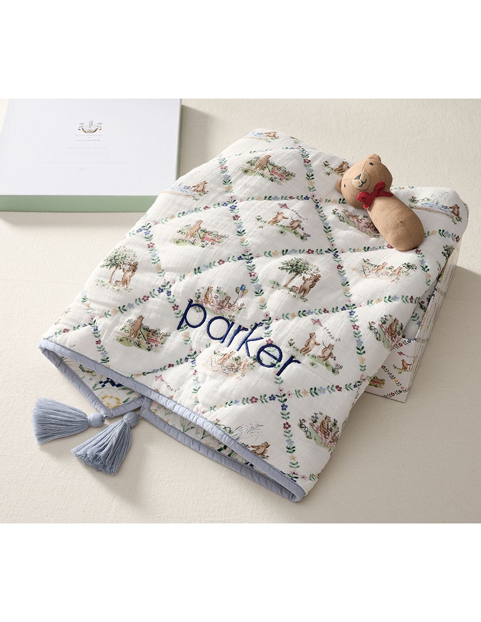 Set de regalo de manta y sonajero de oso Riley Sheehey Bear